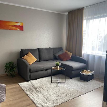 Cozy Apartment Close To Riga Airport Eksteriør bilde